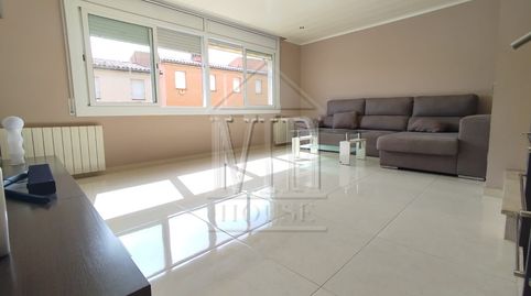 Foto 3 de Casa adosada en venta en Carrer John Lennon, 27, Bufalà, Badalona