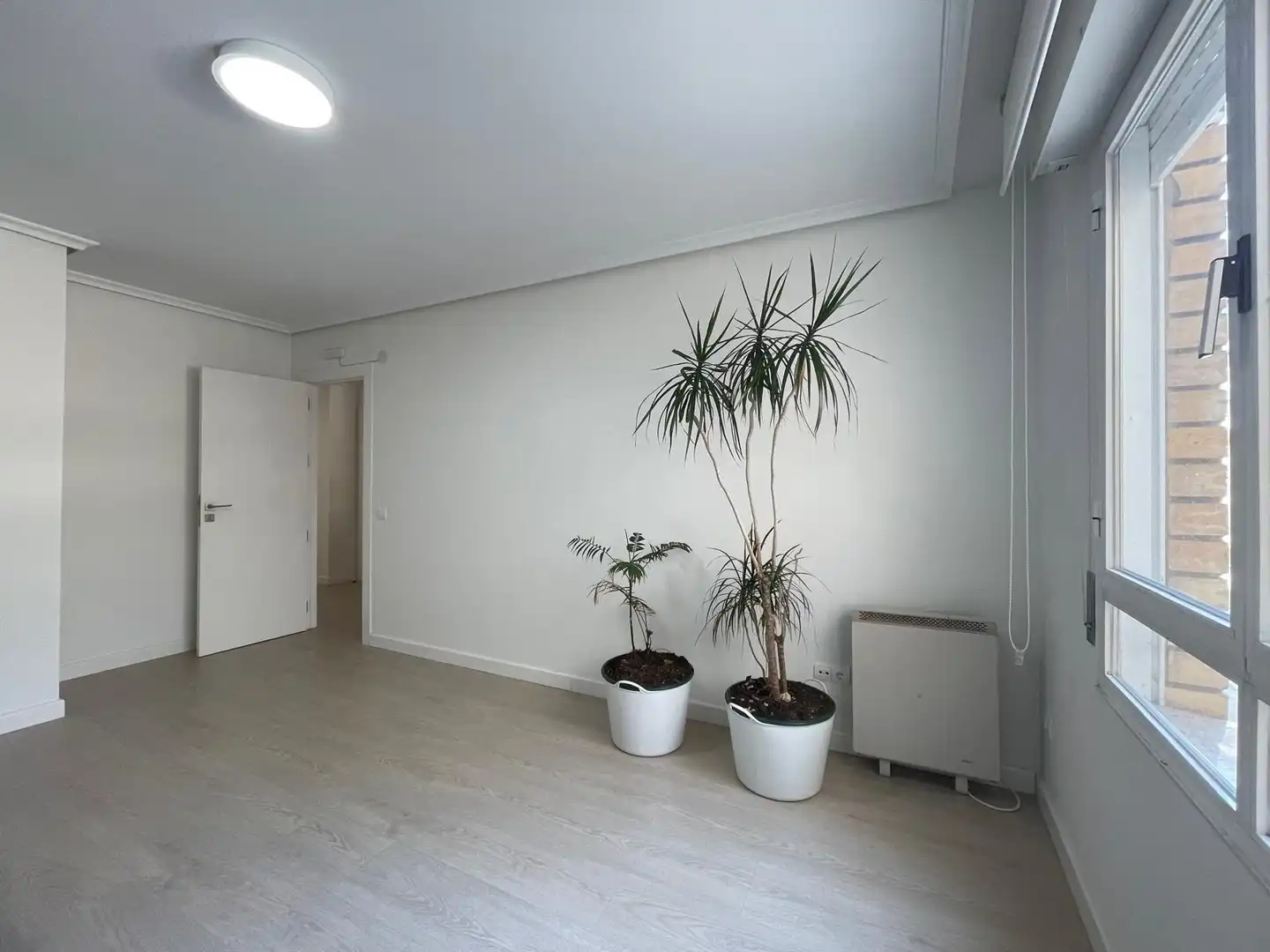 Living room of Flat for rent in Ponferrada  with Heating, Terrace and Storage room