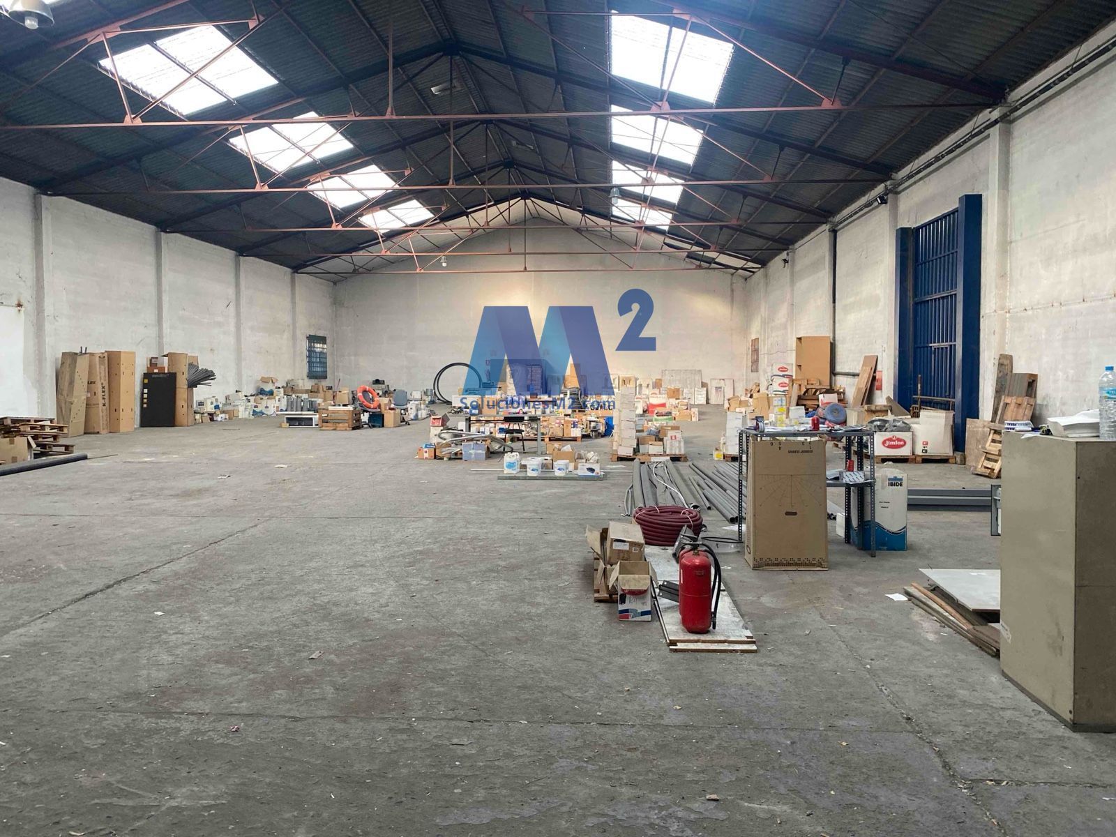 Nave industrial en venta en Cobeña