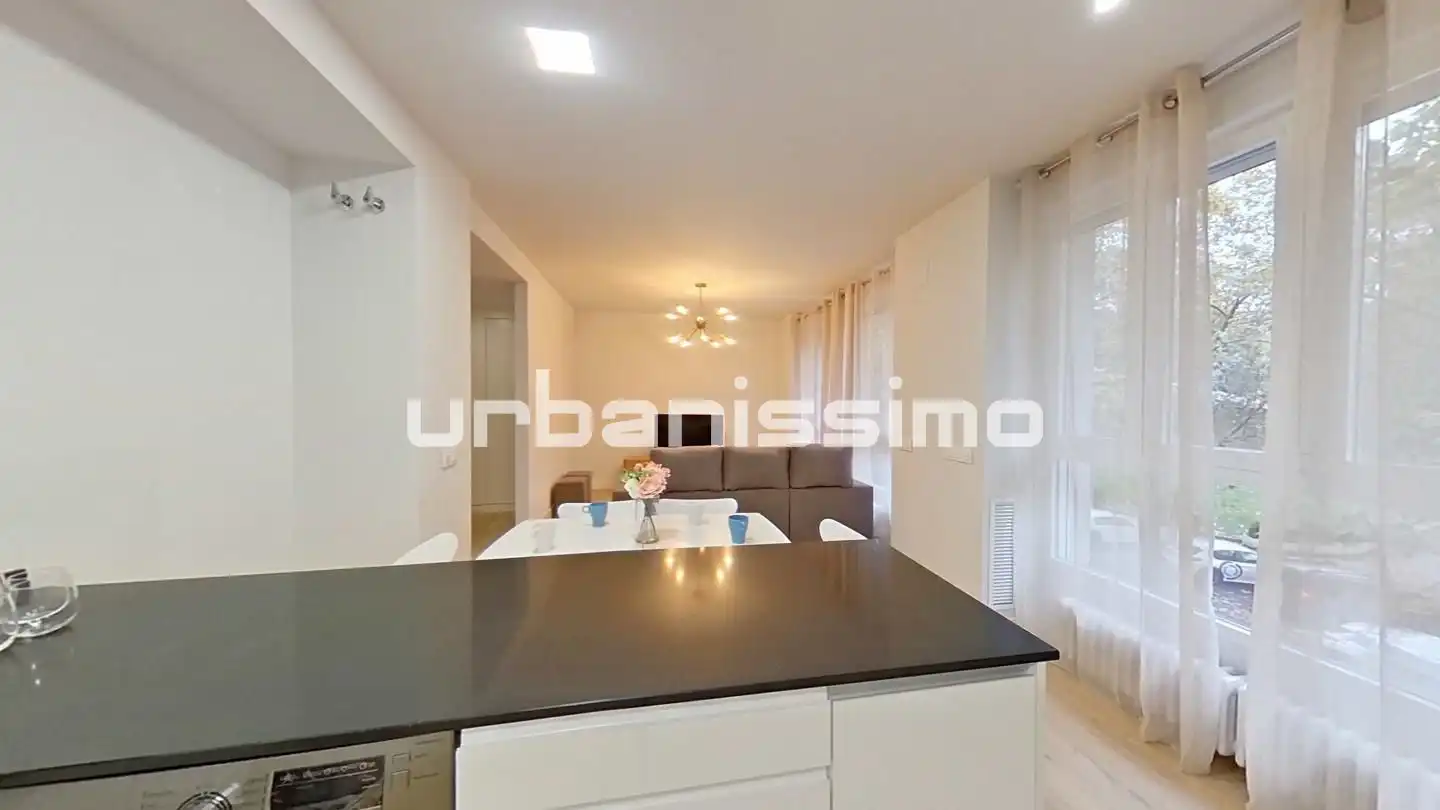 Vista exterior de Apartament de lloguer en Madrid amb Aire condicionat, Calefacció i Moblat