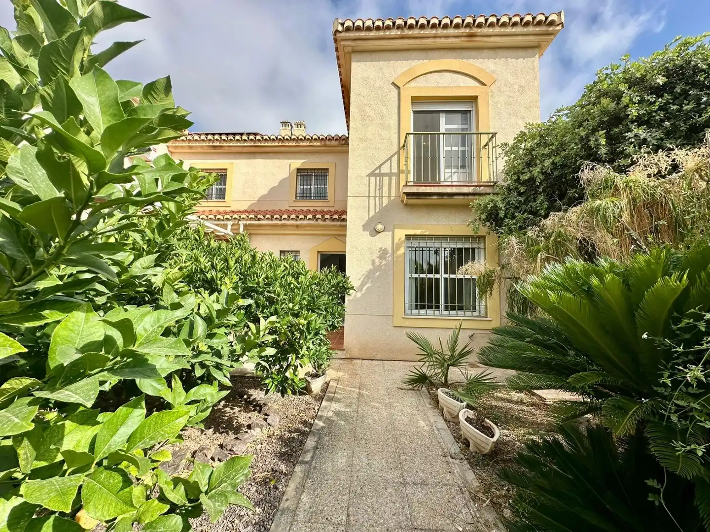 Exterior view of Duplexes for sale in Almería  with Private garden, Terrace and Storage room