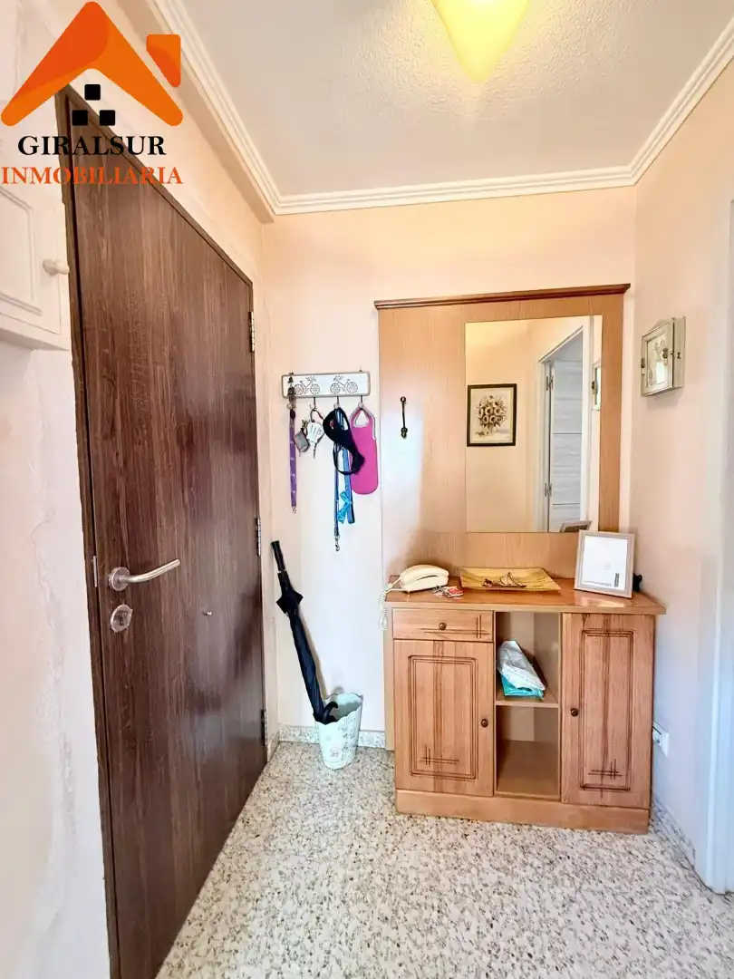 Flat for sale in Sevilla  with Air Conditioner and Terrace