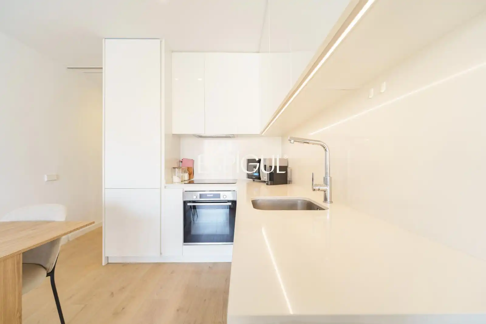 Appartamento con terrazza in vendita a Villarroel, imagen 9