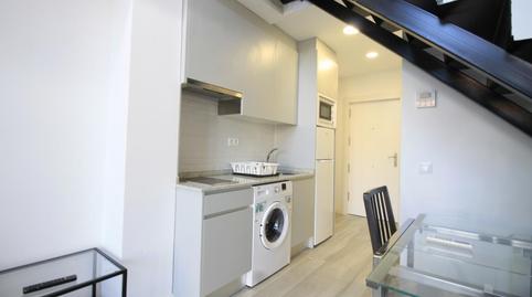 Foto 2 de Estudio de alquiler en Almendrales, Madrid