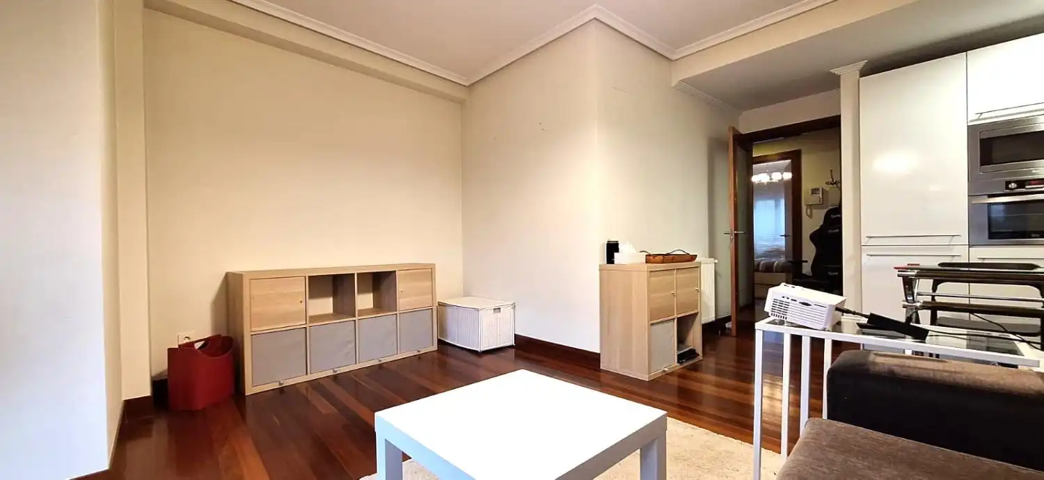 Sala de estar de Piso en venta en Bilbao  con Calefacción y Trastero