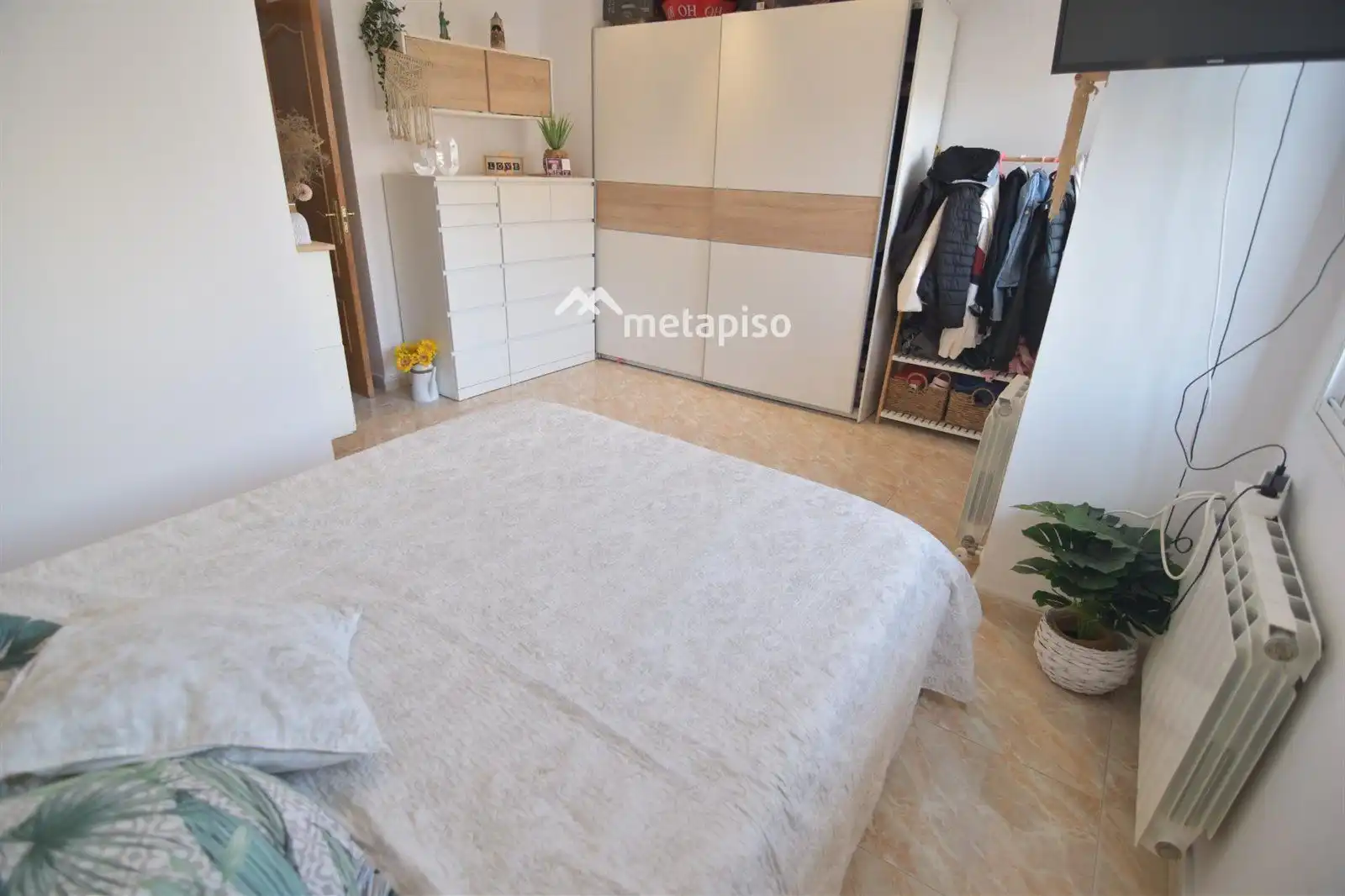 Bedroom of Flat for sale in El Vendrell  with Heating, Terrace and Swimming Pool