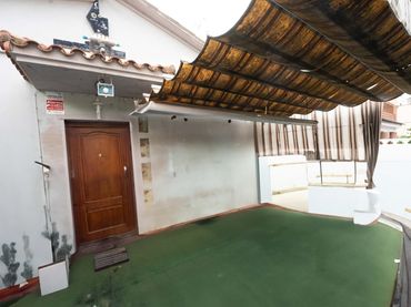 Casa con jardín en venta en Torrent Ballester