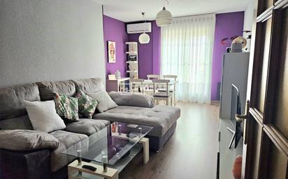 Living room of Flat for sale in Camarma de Esteruelas  with Air Conditioner, Heating and Terrace
