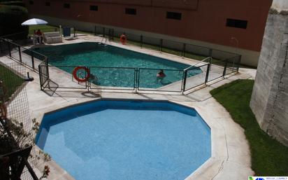 Piscina de Pis en venda en Algete amb Aire condicionat, Calefacció i Jardí privat
