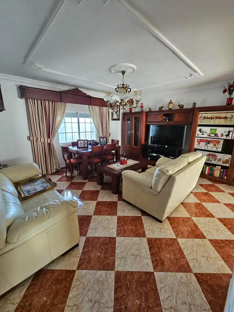 Casa amb terrassa en venda a Vejer, imagen 3
