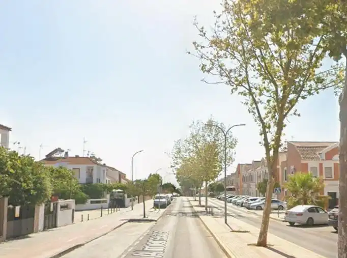 Vista exterior de Casa adosada en venta en Mairena del Alcor