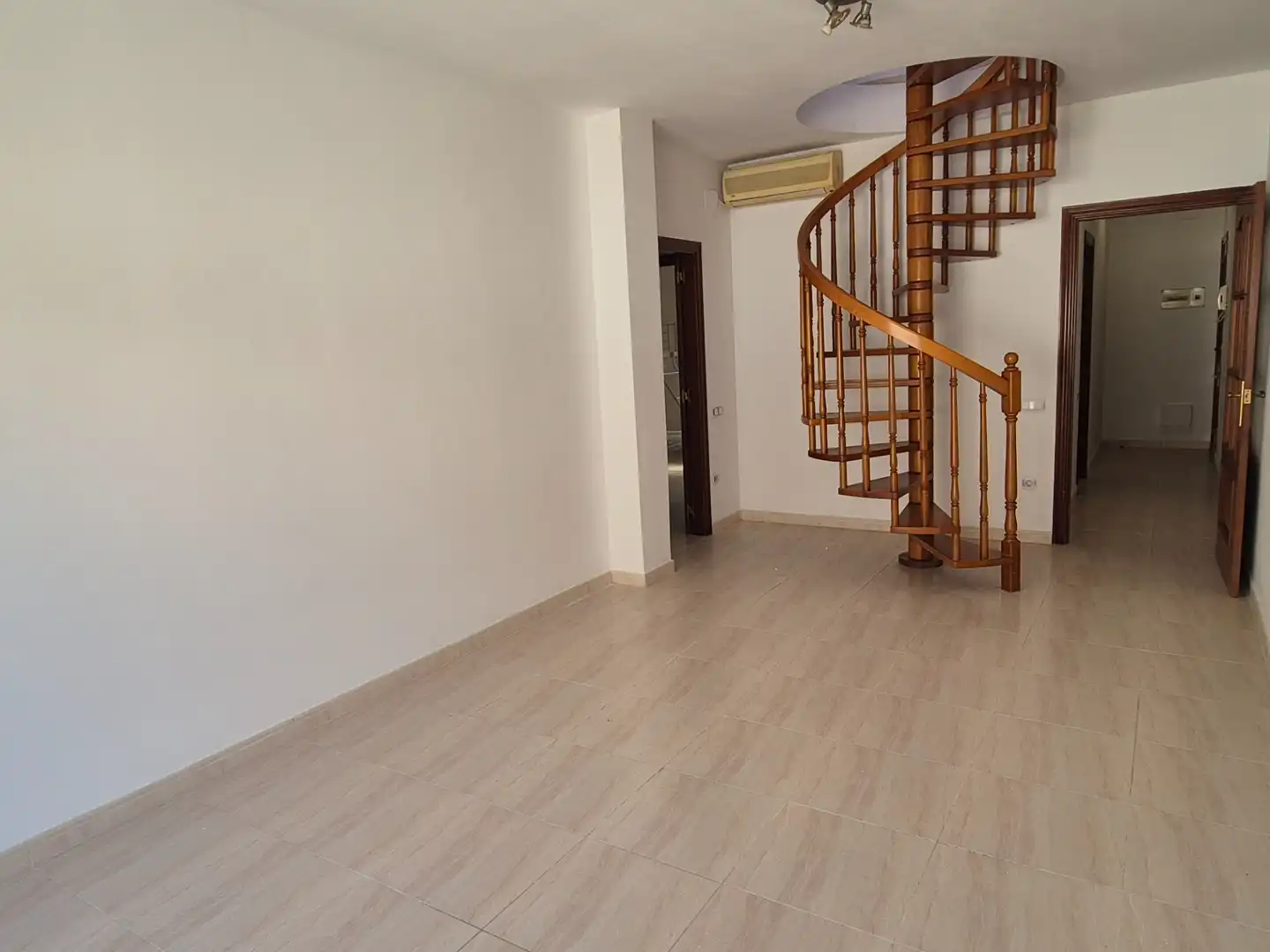 Attic for sale in Roda de Berà  with Terrace, Oven and Balcony