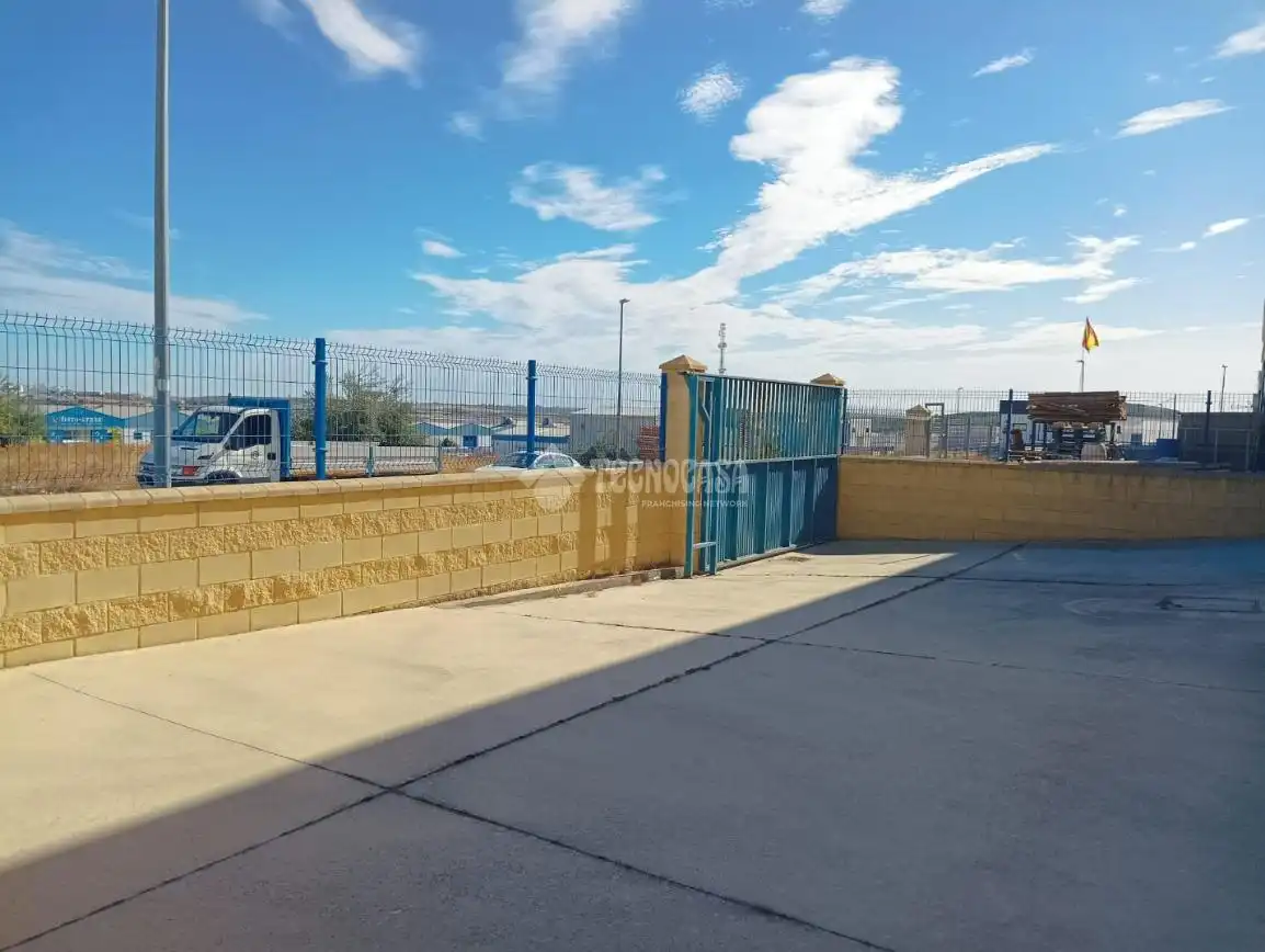 Local comercial de lloguer a Calle MOLINEROS, imagen 3