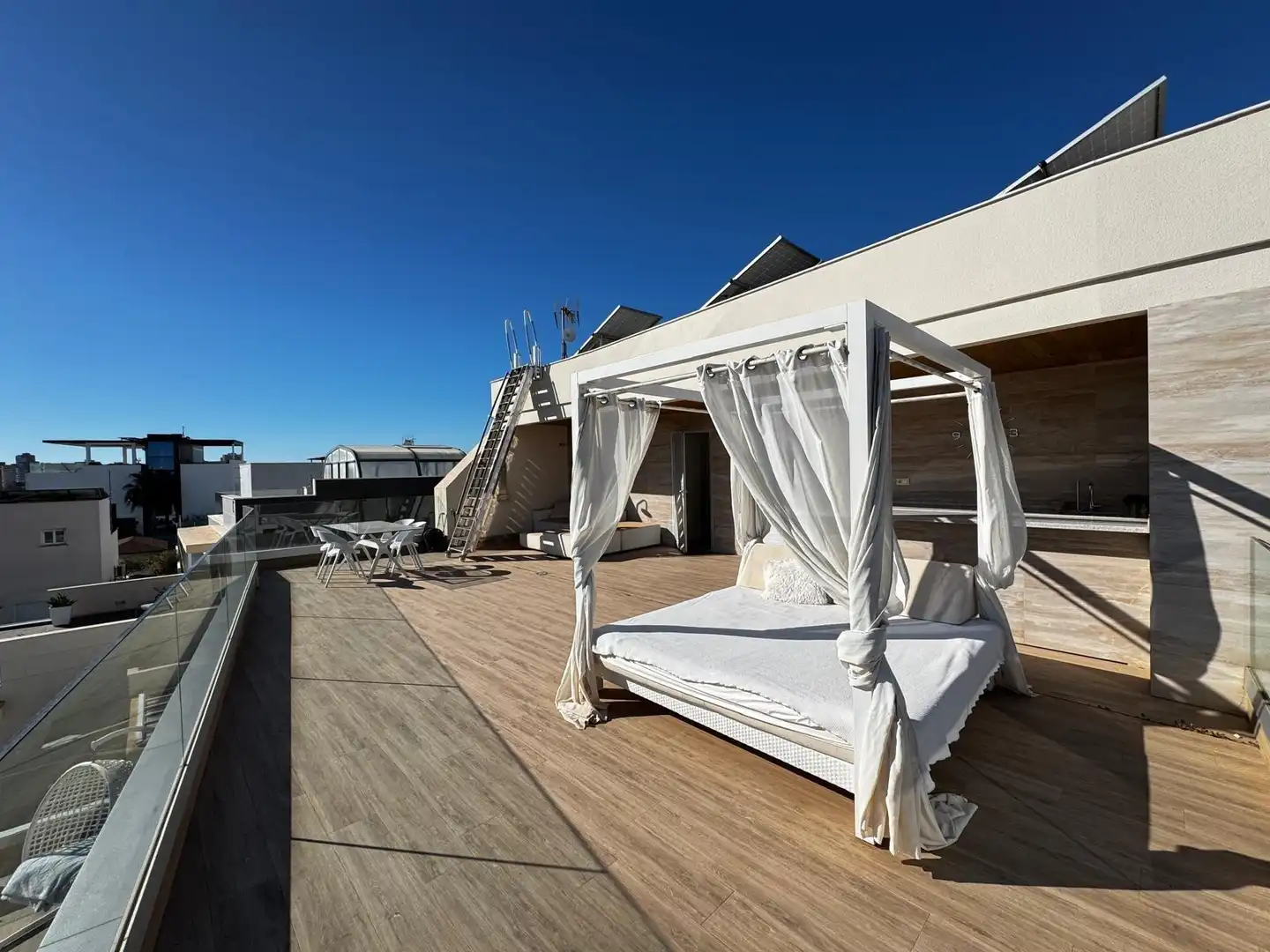 Chalet con piscina en venta en Calle ANA MARIA MATUTE, imagen 69