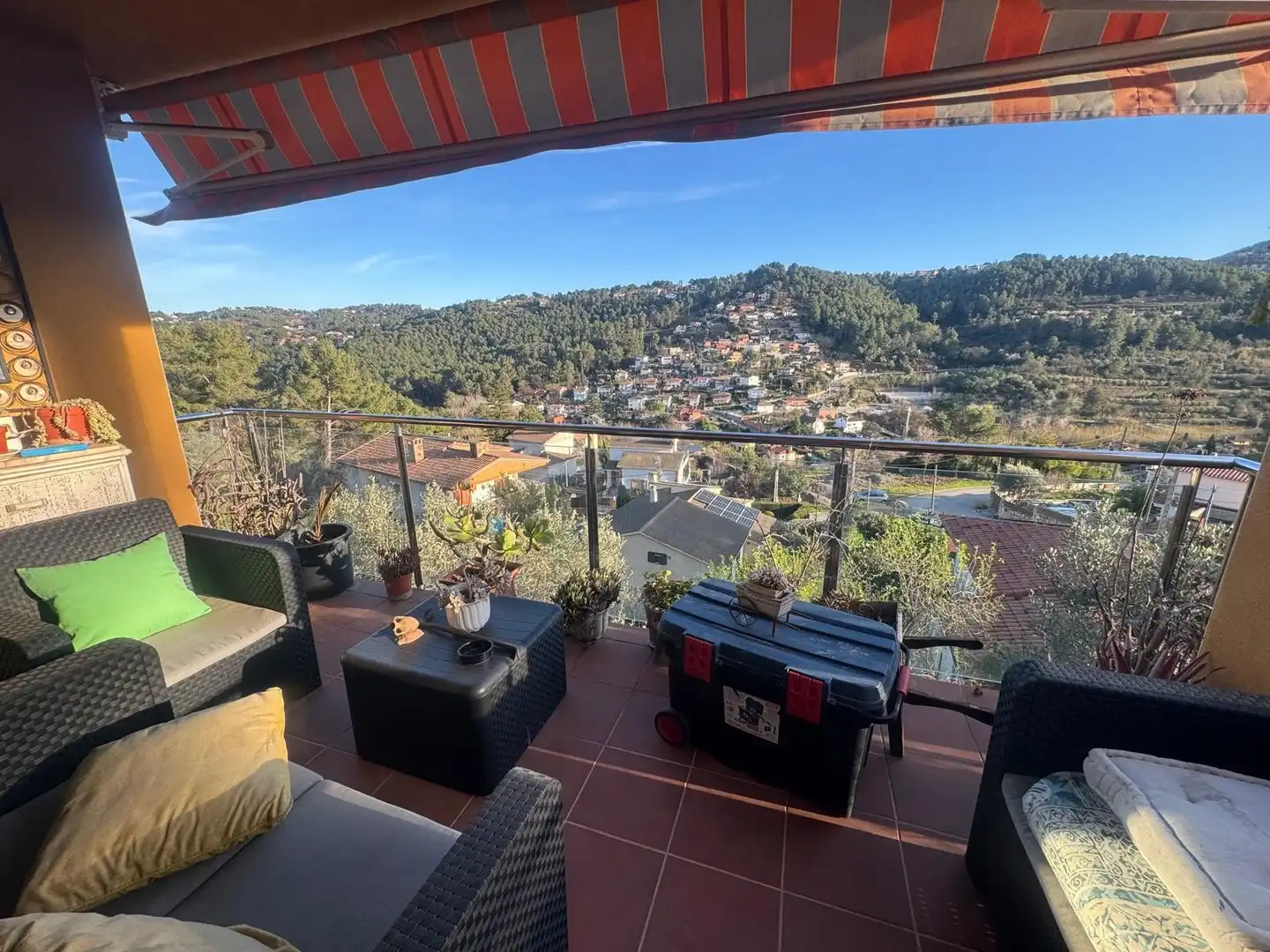 Terraza de Casa o chalet en venta en Corbera de Llobregat con Calefacción, Jardín privado y Terraza
