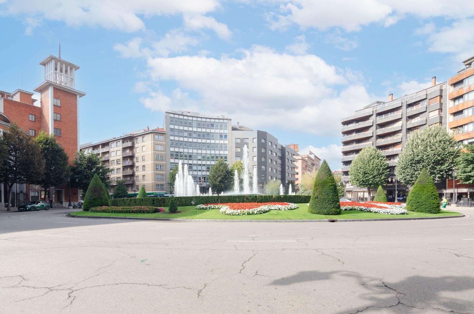 Exterior view of Flat for sale in Oviedo 