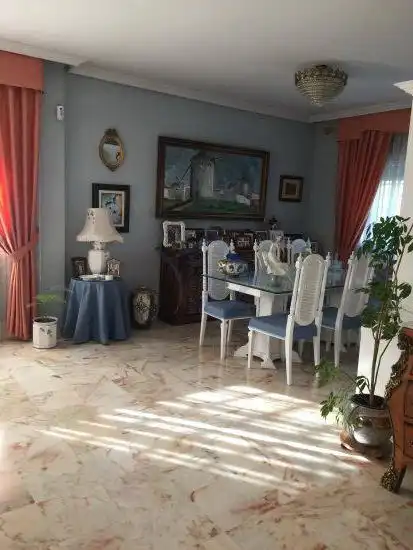 Menjador de Casa o xalet en venda en Cáceres amb Calefacció i Traster