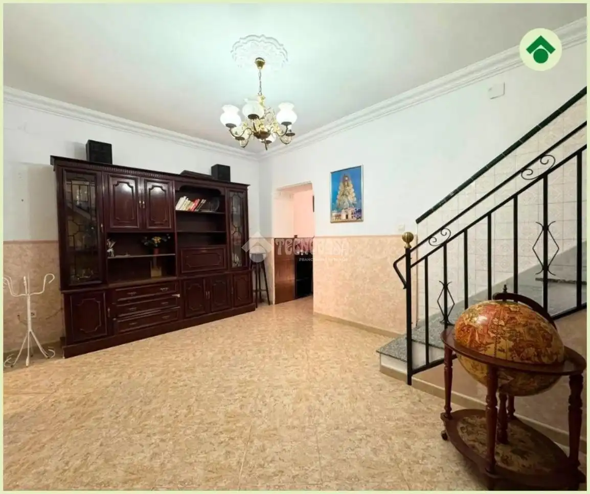 Casa o xalet en venda en Las Cabezas de San Juan amb Terrassa