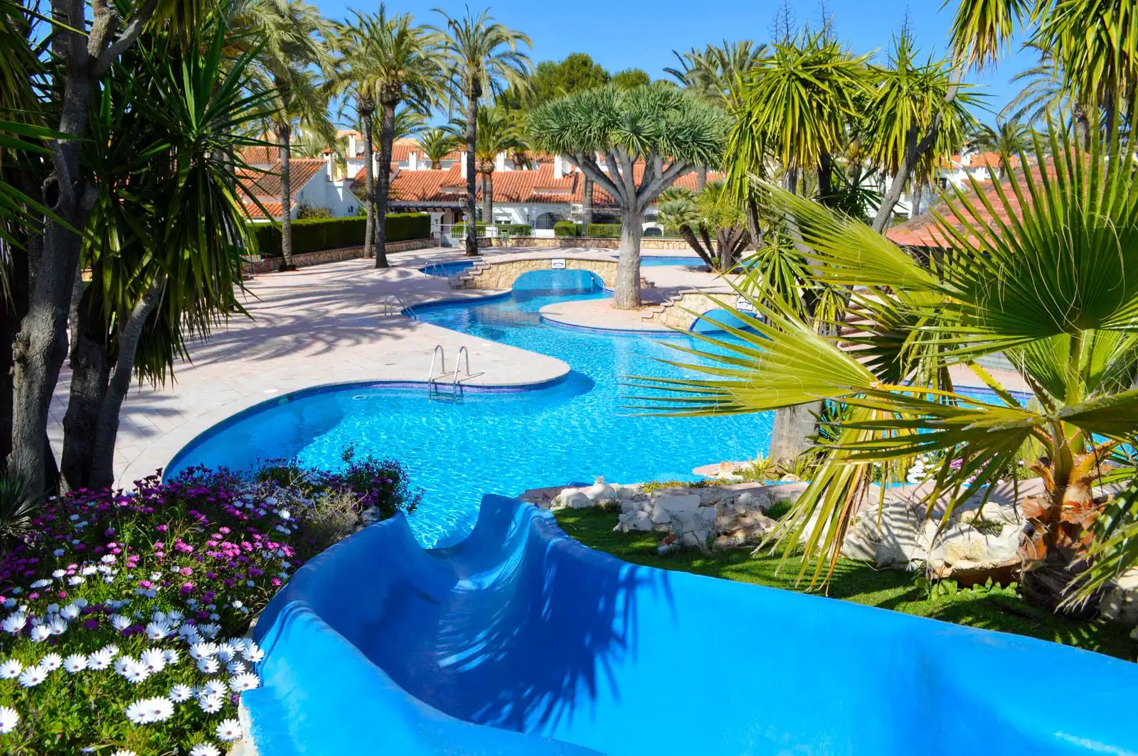 Apartment mit Pool zum Verkauf in Las Marinas / Les Marines