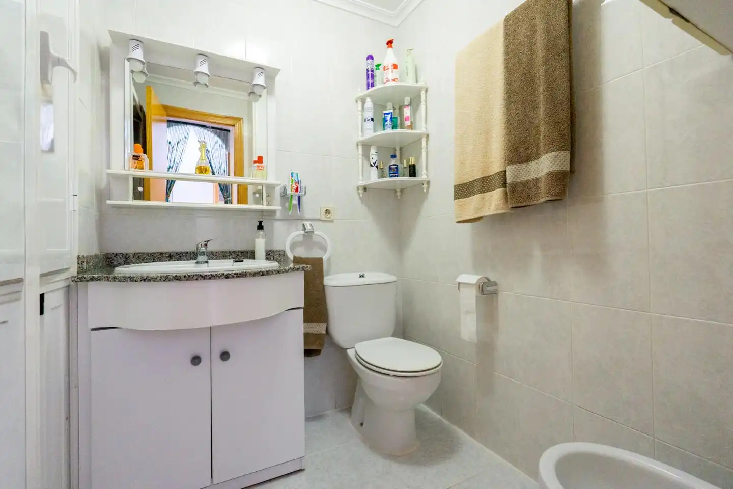 Baño de Apartamento en venta en Santa Pola con Aire acondicionado, Terraza y Piscina