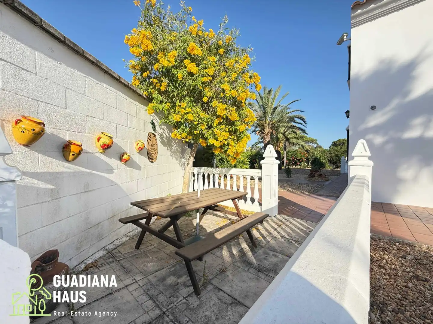 Exterior view of Houses for sale in Isla Cristina  with Air Conditioner, Heating and Private garden