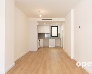 Kitchen of Flat for sale in Terrassa  with Air Conditioner, Heating and Parquet flooring