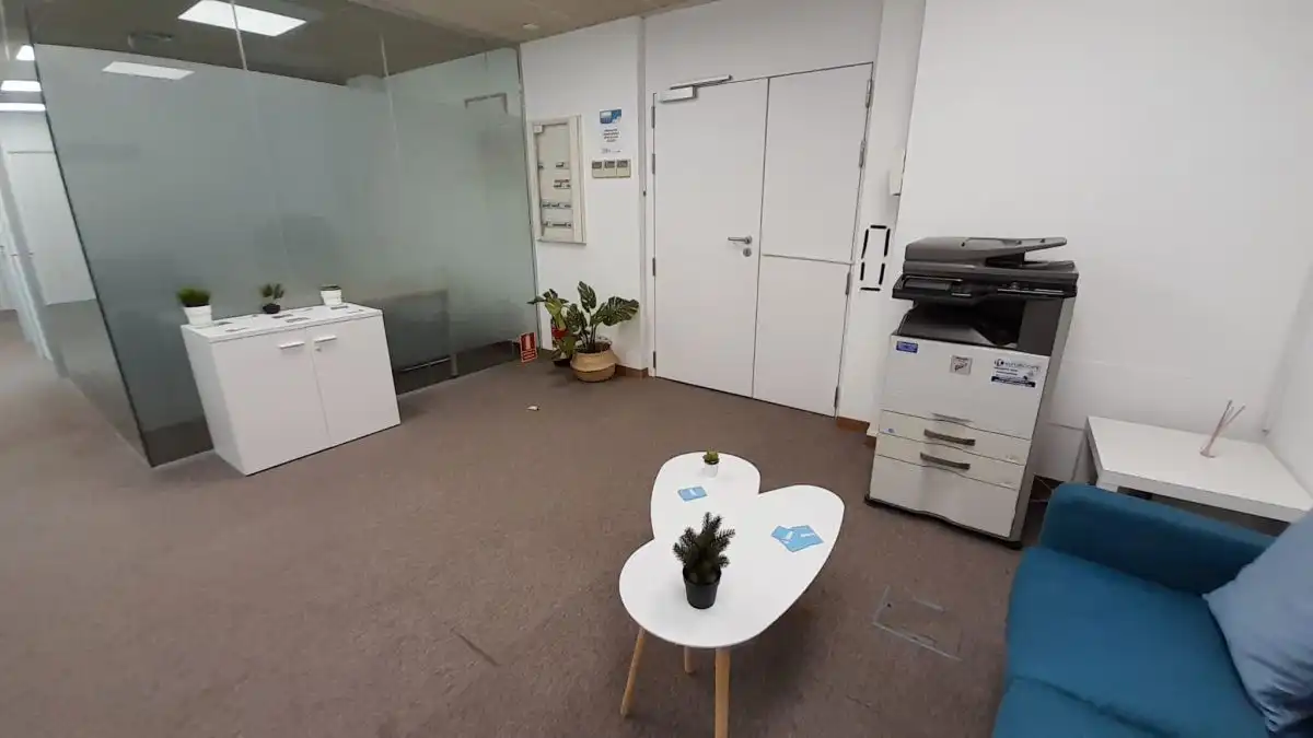 Oficina de lloguer en Fuenlabrada amb Aire condicionat i Calefacció