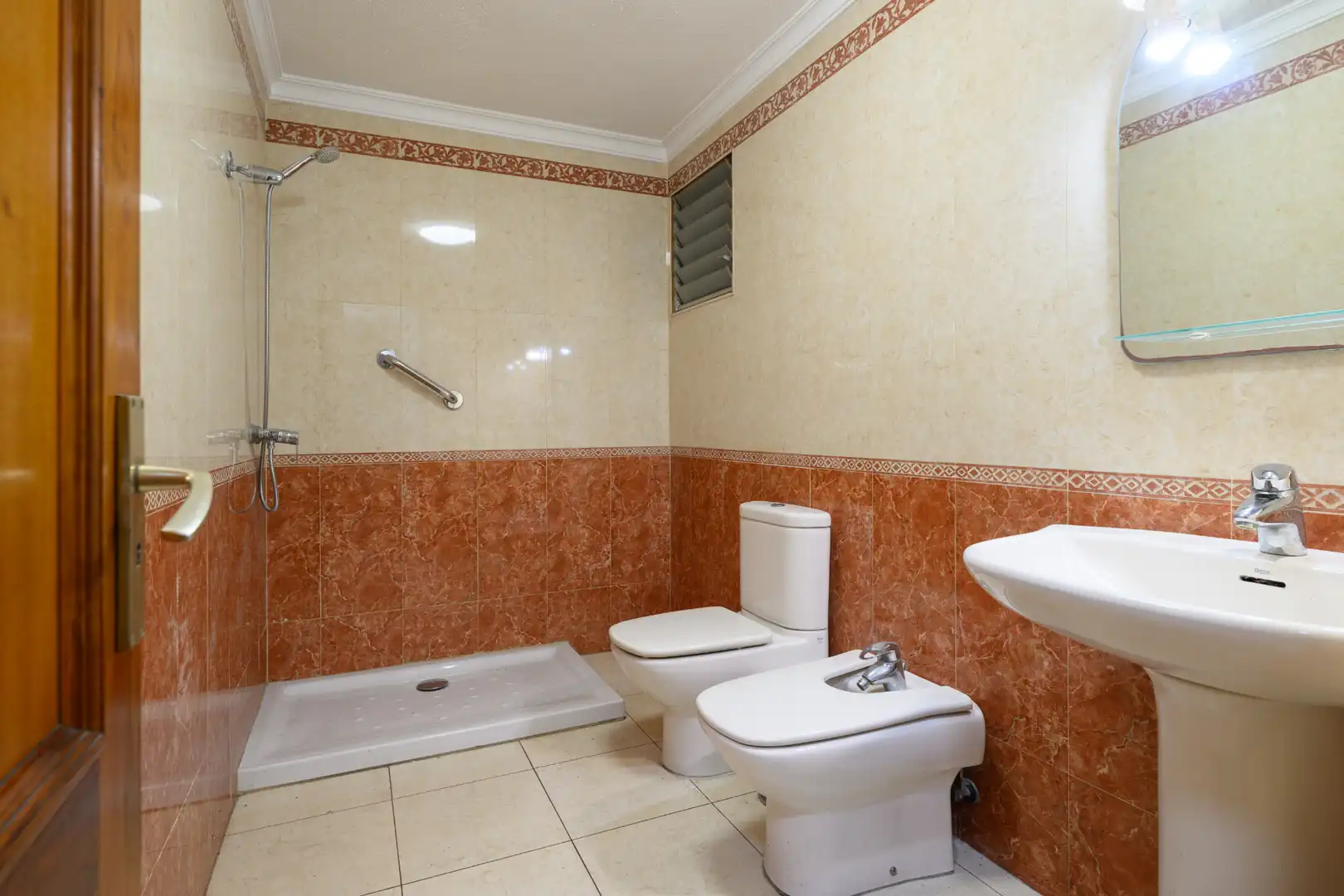 Bathroom of Flat for sale in Las Palmas de Gran Canaria  with Terrace