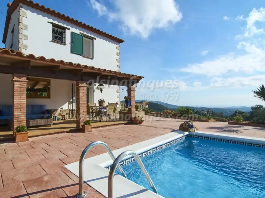 Villa mit Pool zum Verkauf in Camí de la Plana, imagen 4