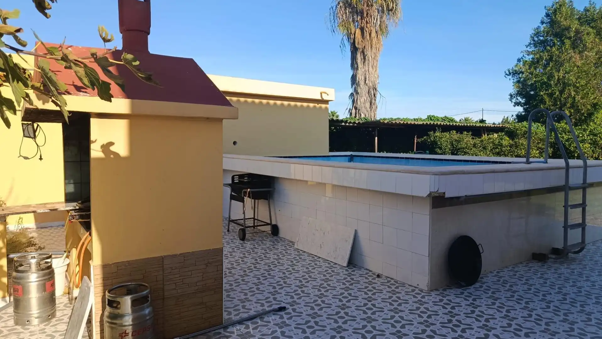 Piscina de Finca rústica en venda en Oliva amb Aire condicionat, Calefacció i Balcó