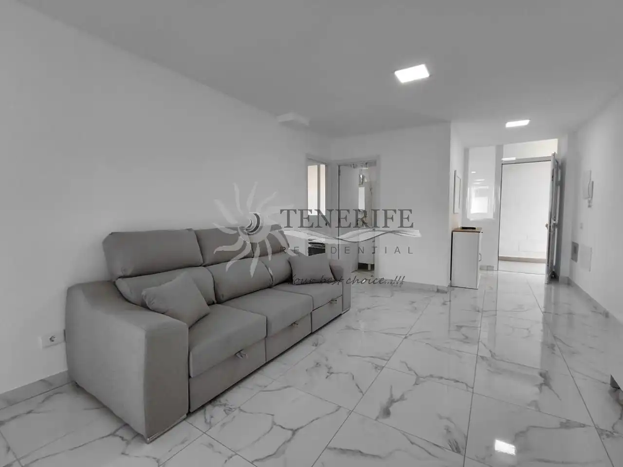 Sala de estar de Planta baja en venta en Arona con Aire acondicionado, Terraza y Amueblado