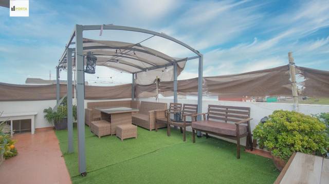 Casa-chalet en Venta en Avenida de Rota