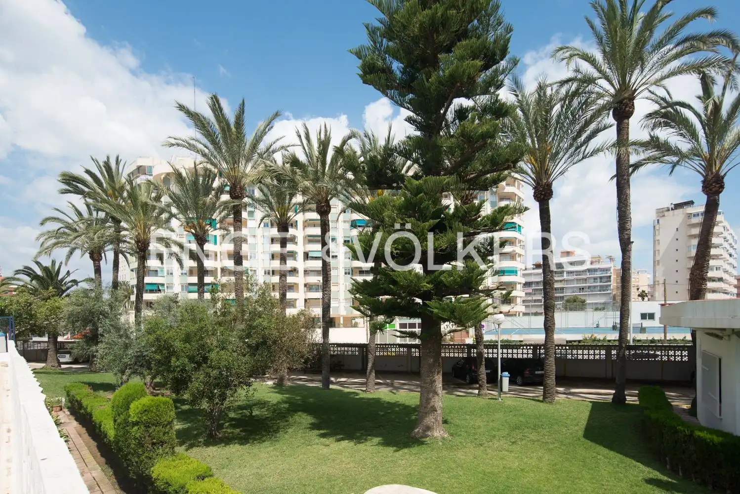 Piso con terraza en alquiler en Avinguda Neptuno, imagen 48