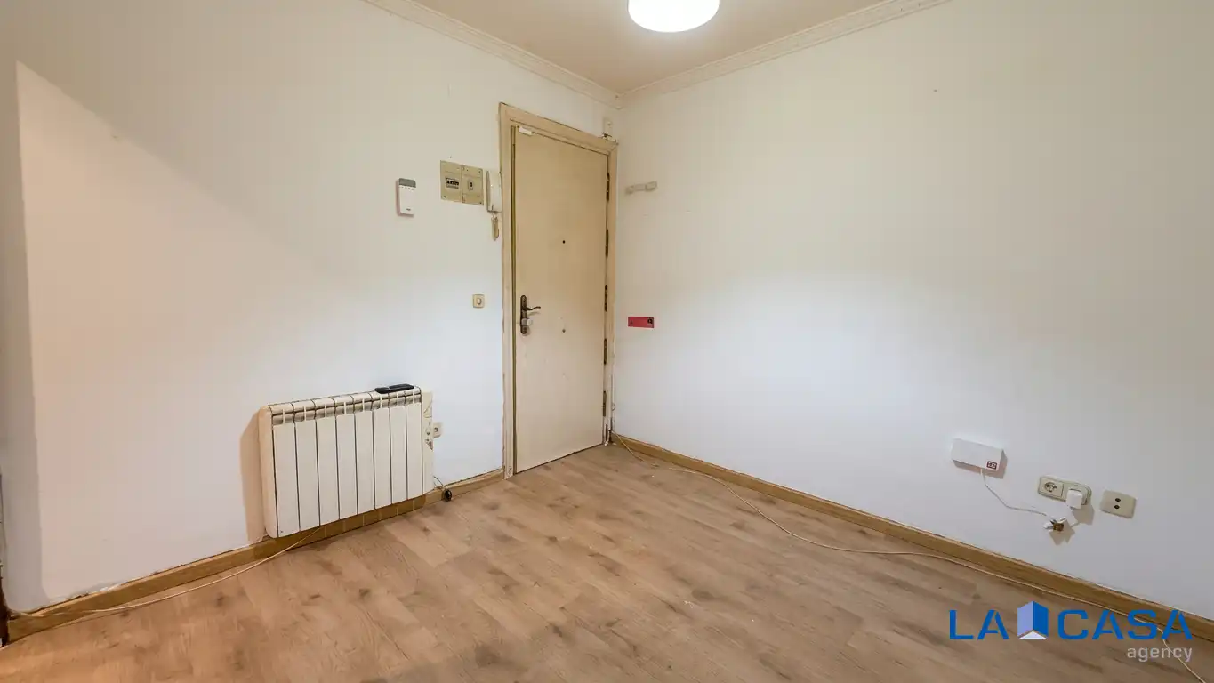 Ground floor for sale in Madrid