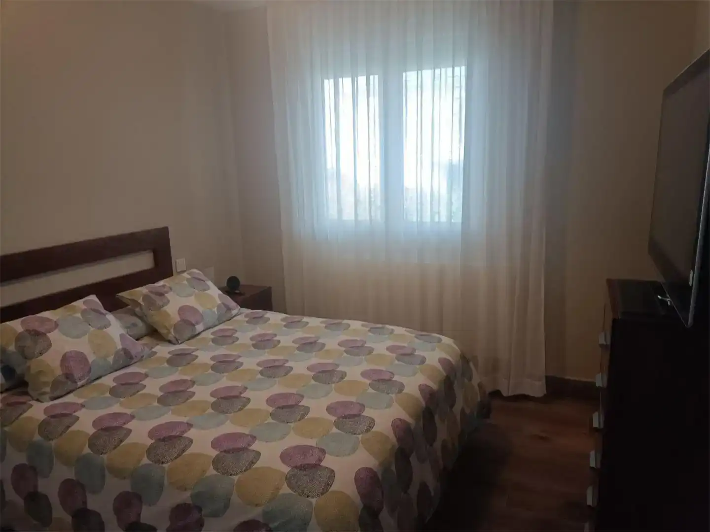 Dormitori de Pis en venda en Guadalix de la Sierra amb Jardí privat, Moblat i Balcó