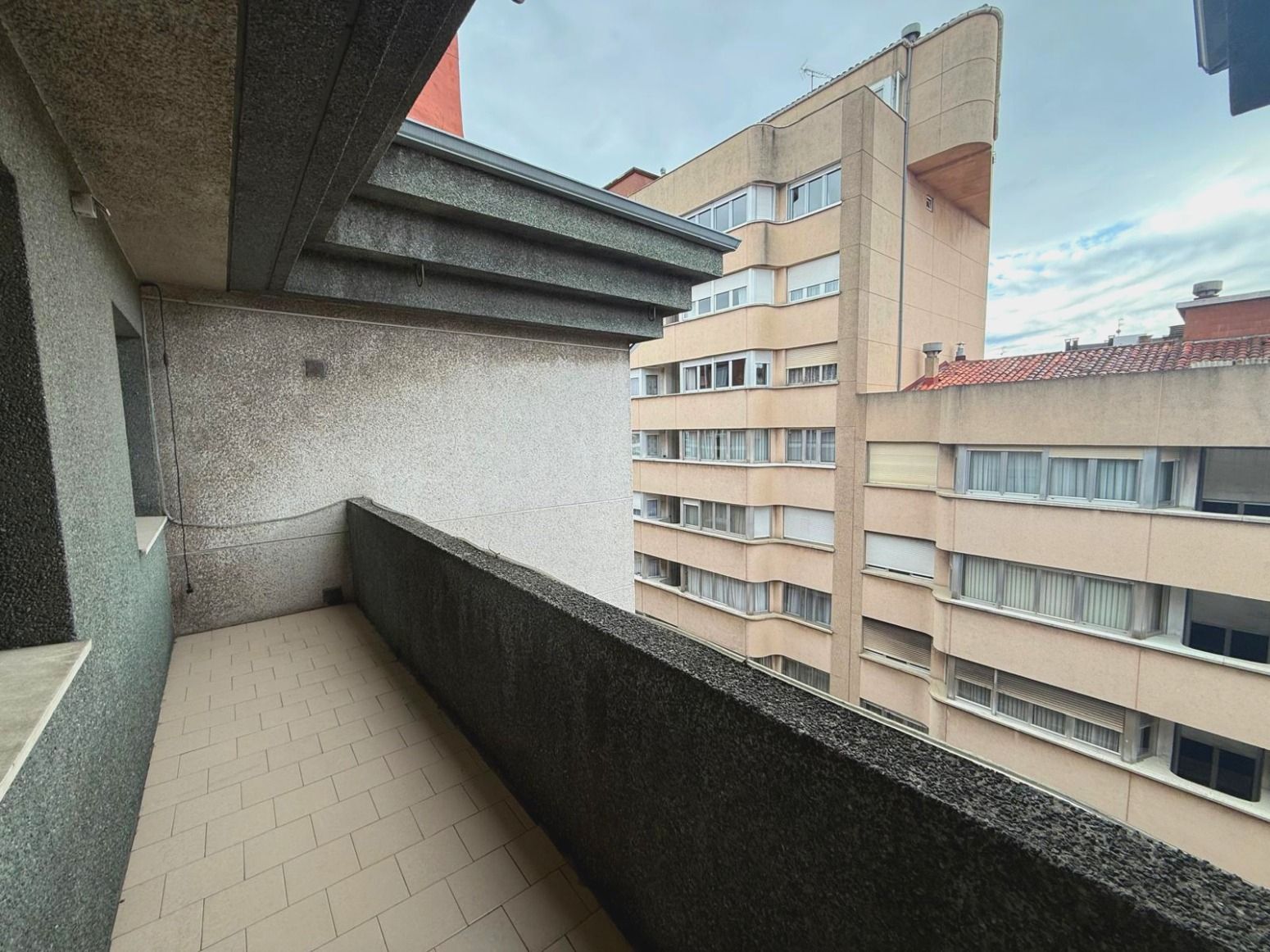 Terraza de Piso en venta en Avilés con Parquet y Trastero