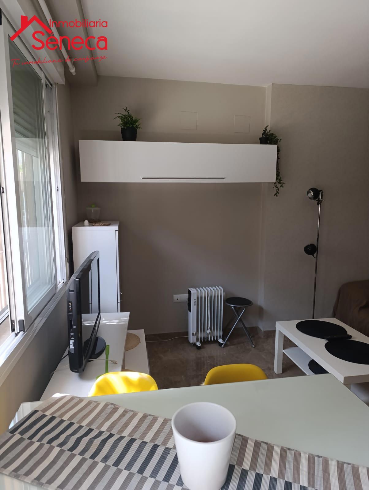 Flat for sale in Santa Rosa - Valdeolleros