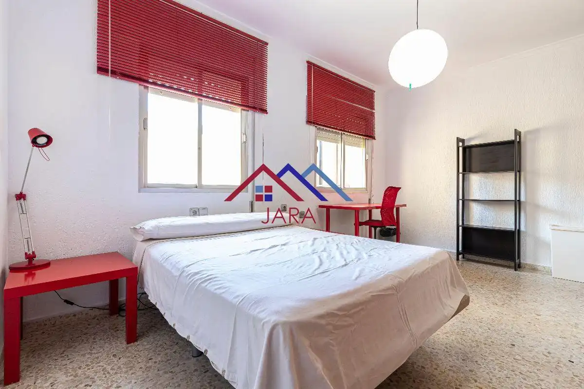 Apartamento de alquiler en Parque Atlántico - Ronda este