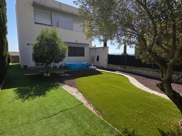 Xalet amb piscina en venda a Calle del Acebo