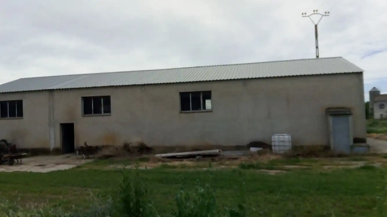 Industrial buildings for sale in Esplús