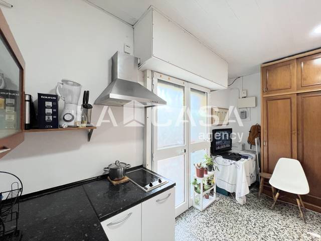Local comercial en Venta en Carrer de Juan Valera en La Salut