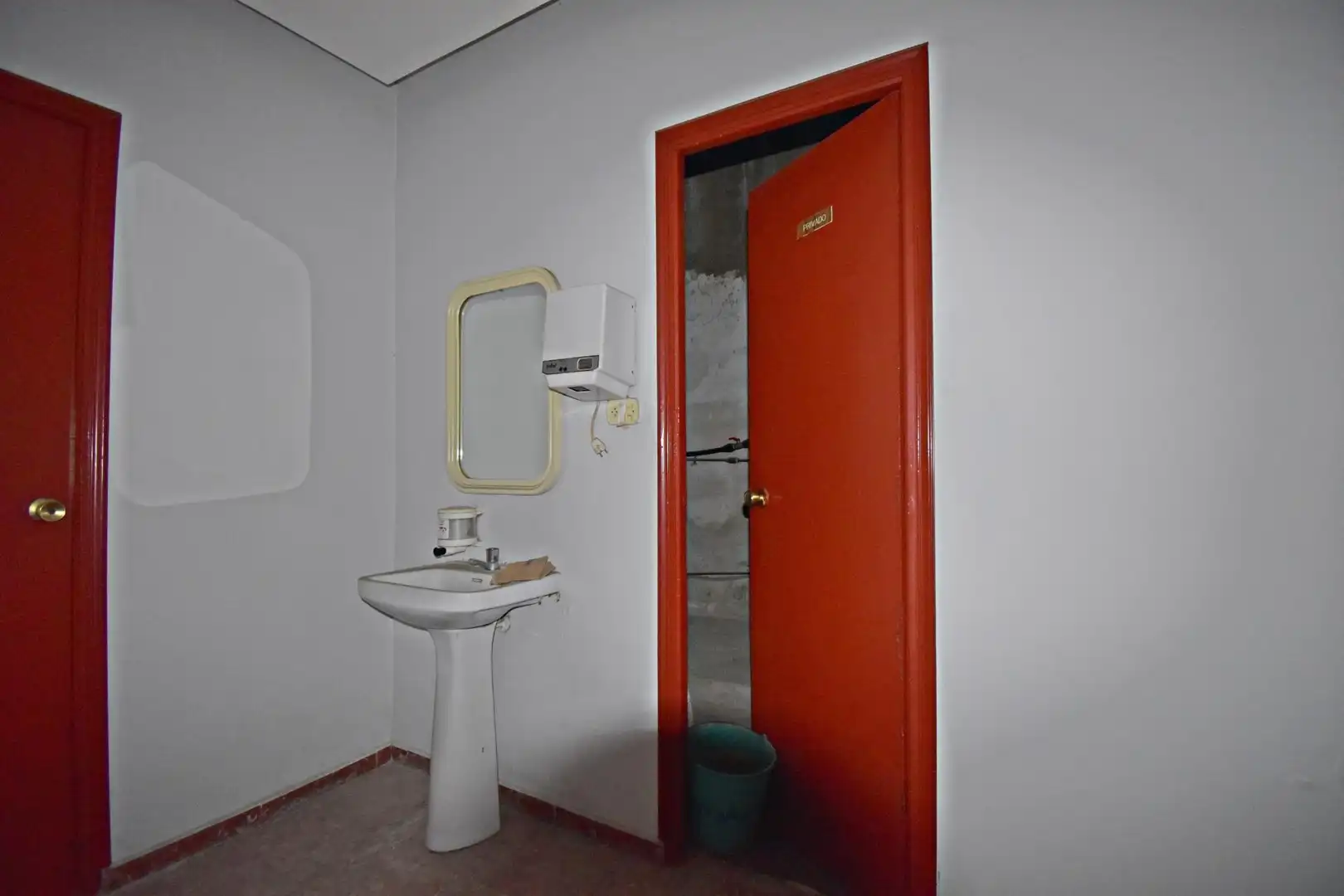 Bathroom of Houses for sale in Jerez de la Frontera  with Terrace and Storage room