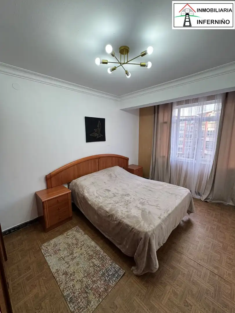 Schlafzimmer von Wohnung zum Verkauf in Ferrol mit Abstellraum und Balkon
