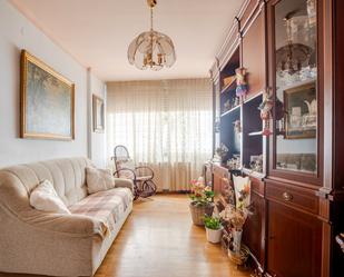 Living room of Flat for sale in Cornellà de Llobregat