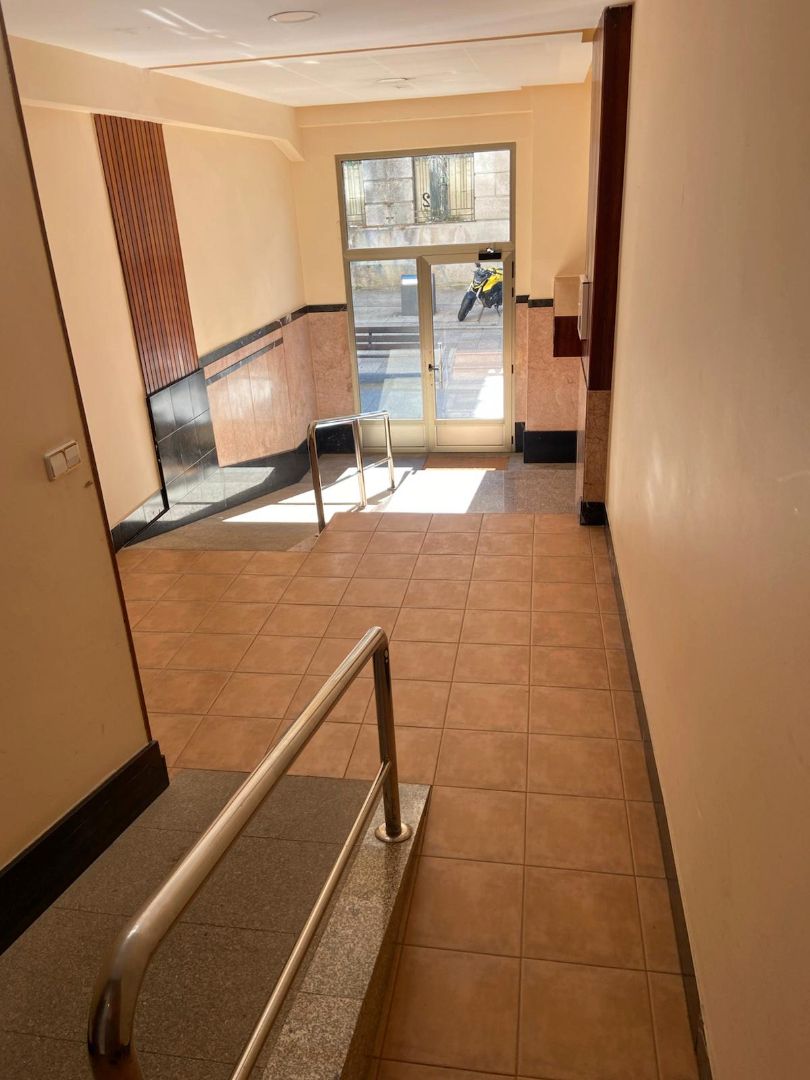Piso en venta en Vigo  con Calefacción y Parquet