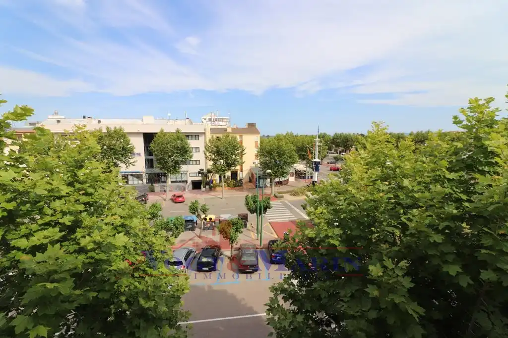 Appartement compact avec terrasse à vendre à Avinguda Fages de Climent, imagen 2