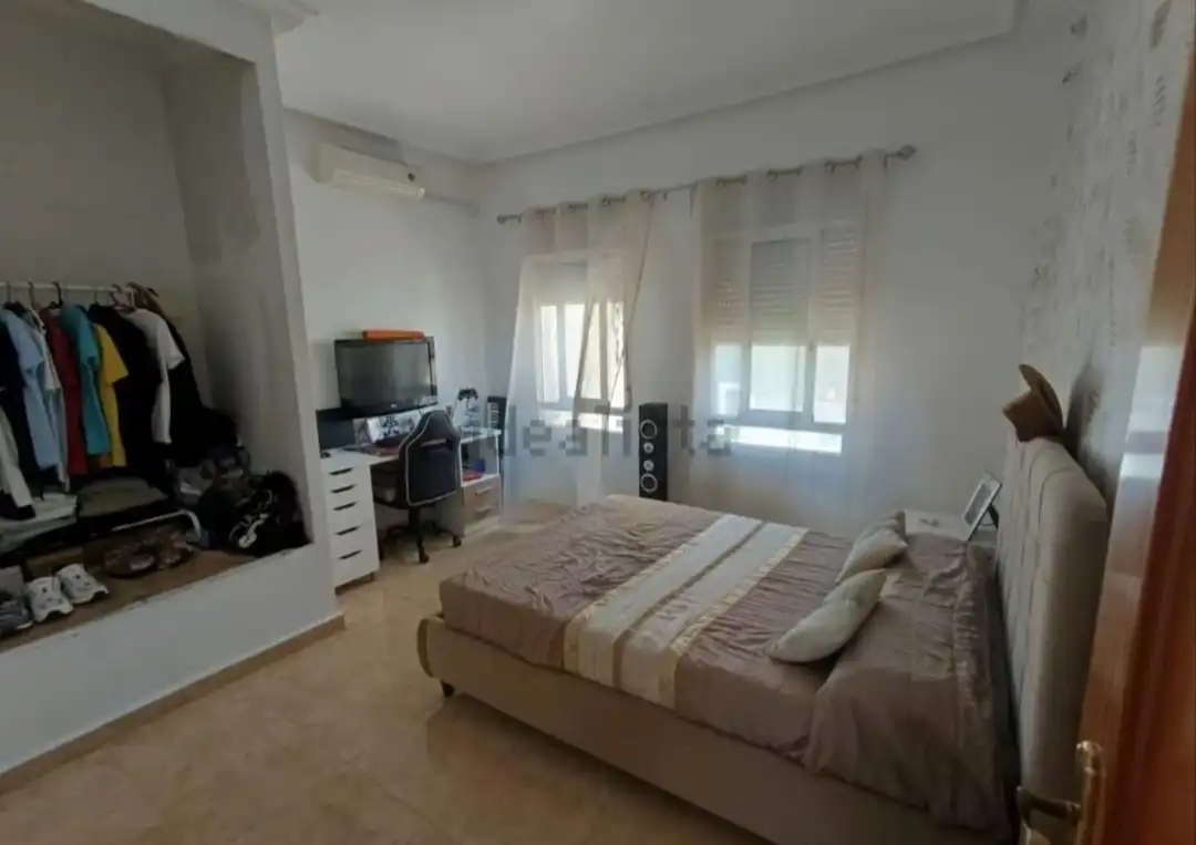 Dormitori de Casa o xalet en venda en Cartagena amb Aire condicionat, Jardí privat i Moblat