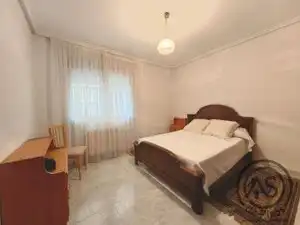 Dormitori de Casa o xalet en venda en La Puebla de Híjar amb Aire condicionat, Calefacció i Jardí privat