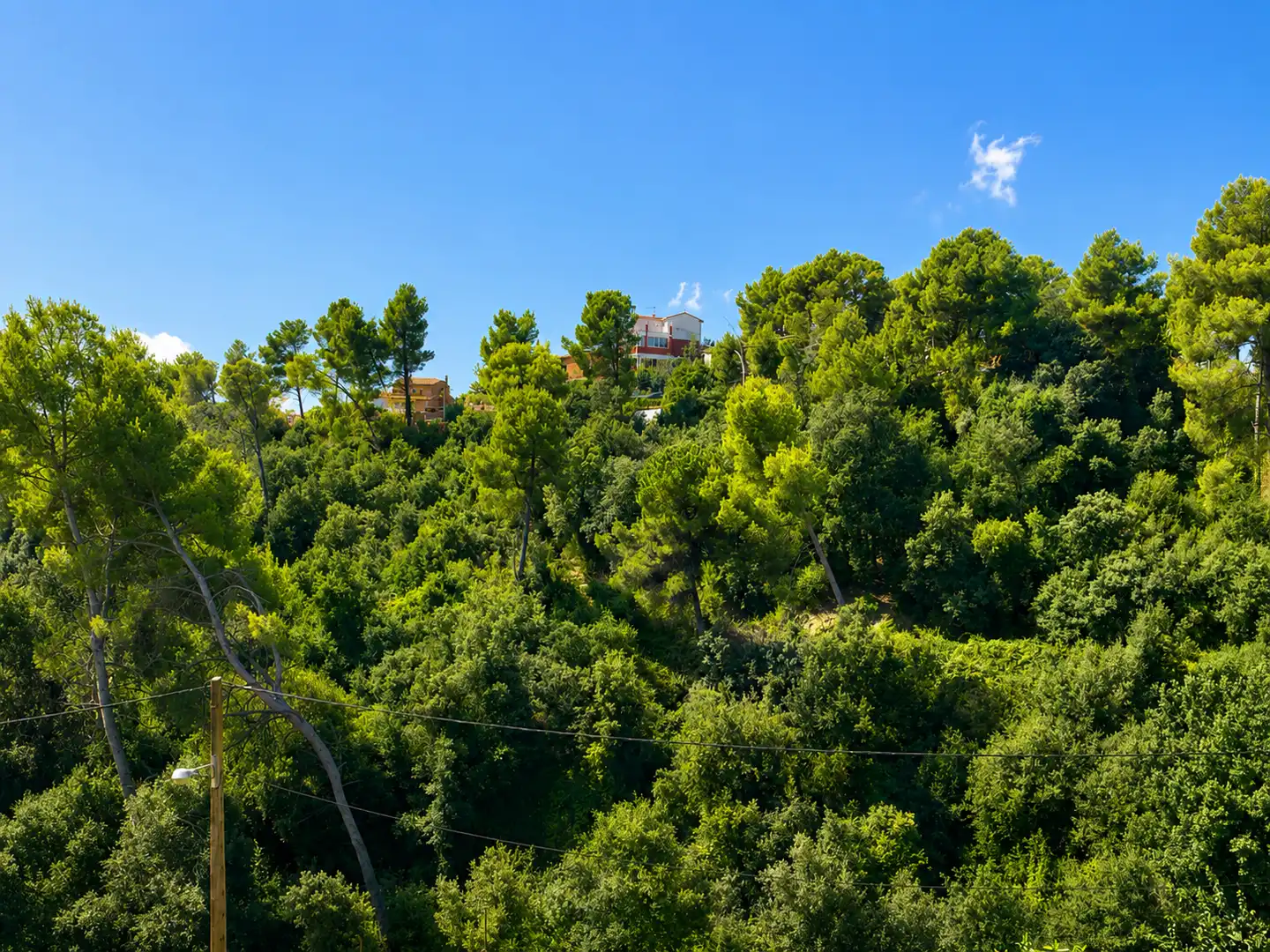 Vista exterior de Casa o xalet en venda en Rubí amb Aire condicionat, Calefacció i Jardí privat