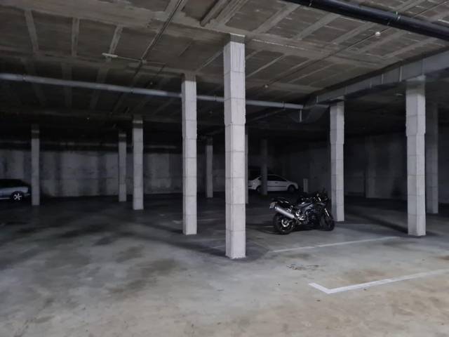 Garaje en Alquiler en Avenida Elduayen en Gondomar